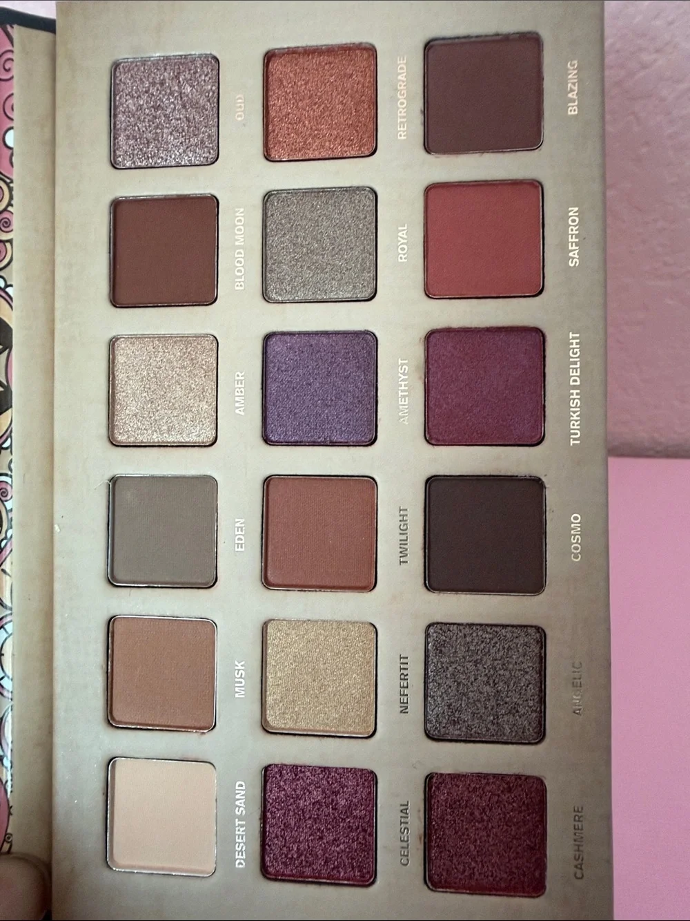 The Nudes & Desert Dusk Eyeshadow Duo - Pink
